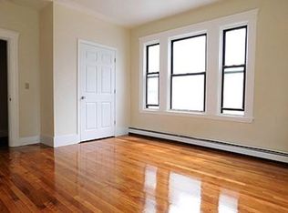 28 Dunreath St #1, Boston, MA 02119