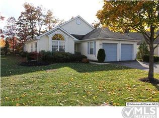 12 Pine Valley Rd, Lakewood, NJ 08701