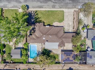 1921 Bradford St, Bakersfield, CA 93304