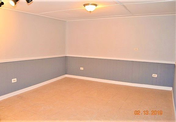 4th image of 11225 S Avenue H