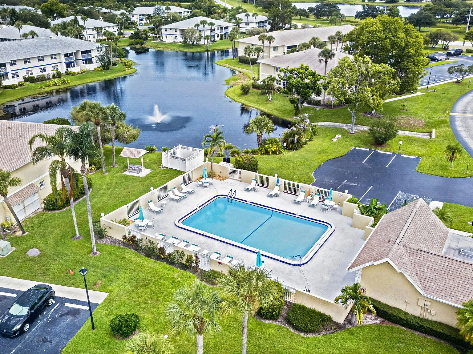 2 bed, 2.0 bath, 782 sqft, $1,700 — Photo 4