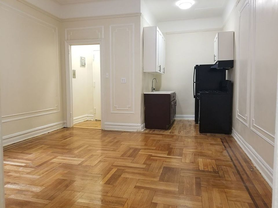 1st image of 179 Linden Blvd APT 1J