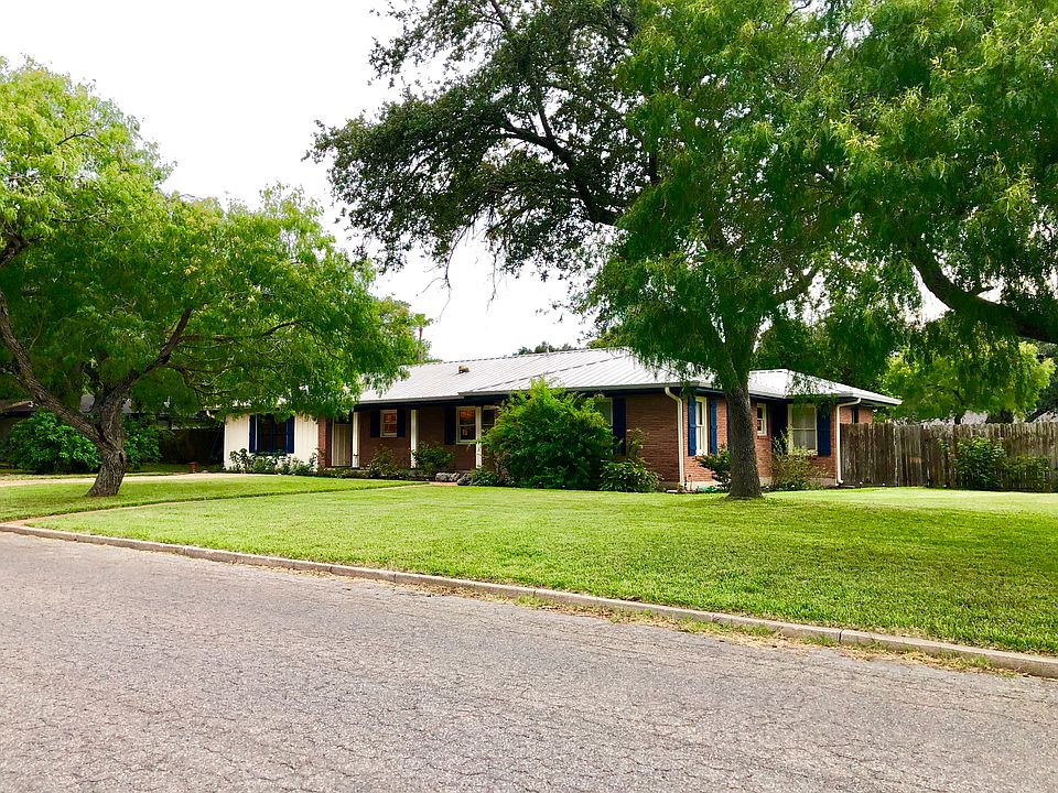 1st image of 1813 Alta Vista St