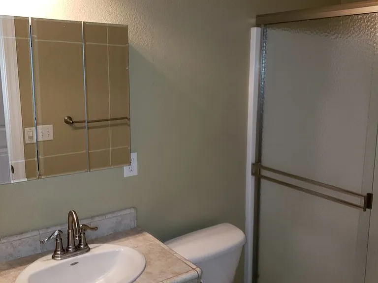 22351 Edgewater Dr — Photo 8