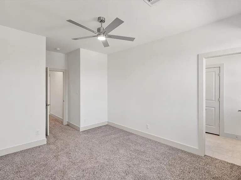 506 E Kimball St #2 — Photo 28