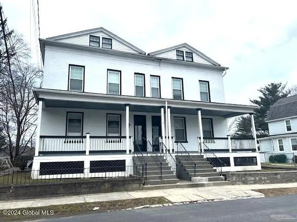 201 8th Avenue, Watervliet, NY 12189