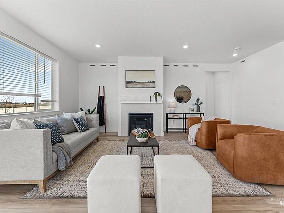 5th image of 5419 E Victoria Falls Dr