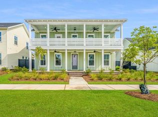 707 Blueway Ave, Summerville, SC 29486
