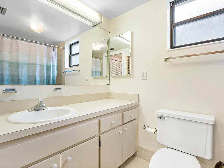 11863 Wimbledon Cir #426 — Photo 18