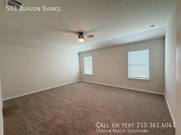 503 Avalon Banks — Photo 6