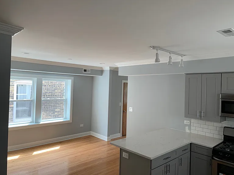 739 W Brummel St #3 — Photo 9