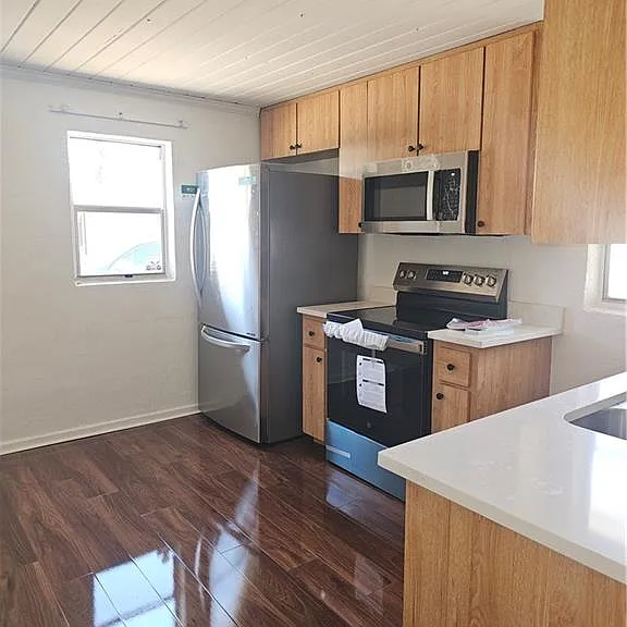 2657 Lafayette St — Photo 3