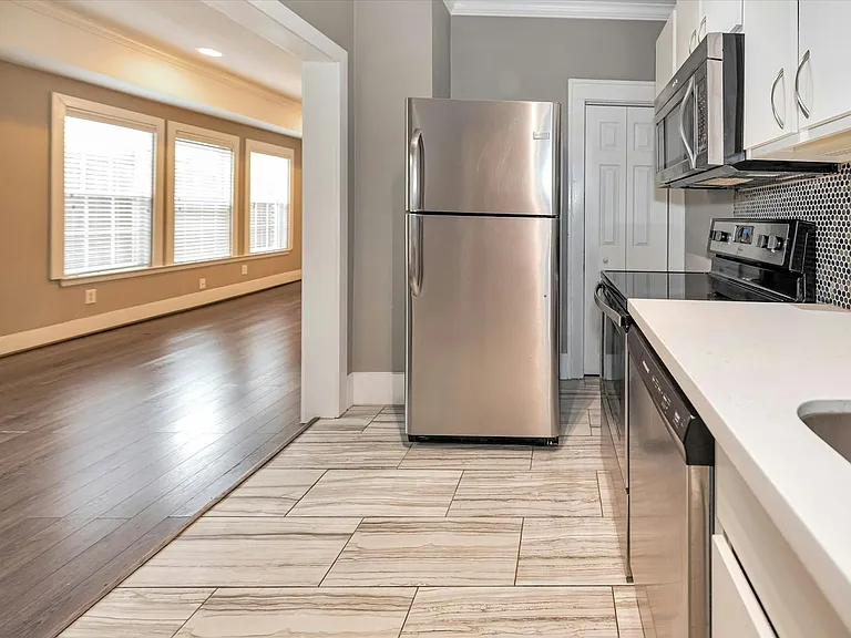 4114 Lamar St #1 — Photo 12
