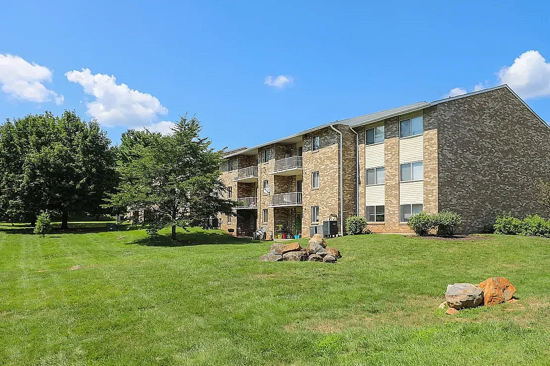 The Worthington — Photo 1