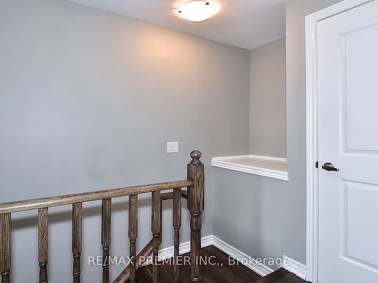 105 Kayla Cres #10 — Photo 22