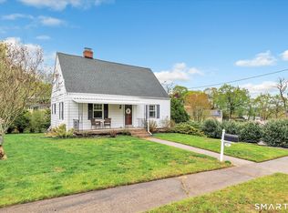 21 Grove Street, Shelton, CT 06484