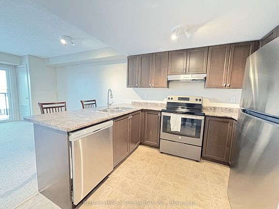 3rd image of 43 Goodwin Dr #404