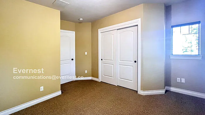 2451 S Williams St — Photo 14