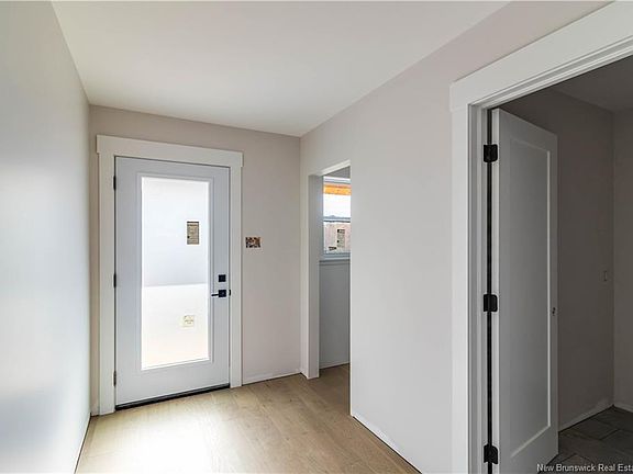 3rd image of 3 Brizley St