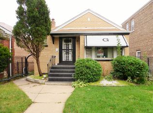 9835 S Ingleside Ave, Chicago, IL 60628