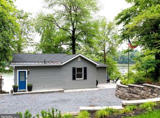 383 Lake Rd, Crownsville, MD 21032