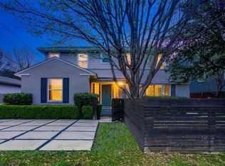 1132 N Hampton Rd, Dallas, TX 75208