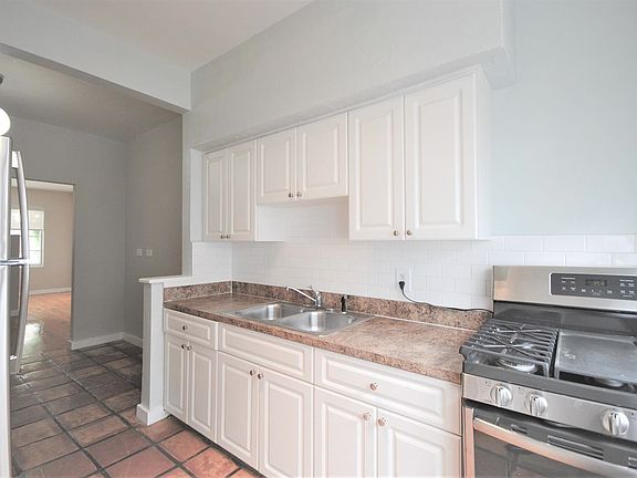 2nd image of 948 Meridian Avenue # Second Floor