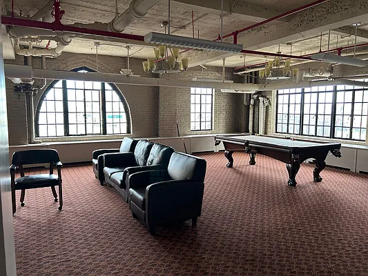 Rented by R New York | media 26