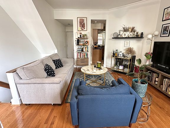 3rd image of 1744 U St NW APT E
