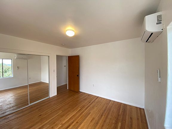 5th image of 5073 E Mountain View Dr