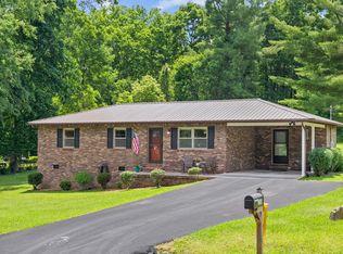 156 Pace Ave, Crossville, TN 38555