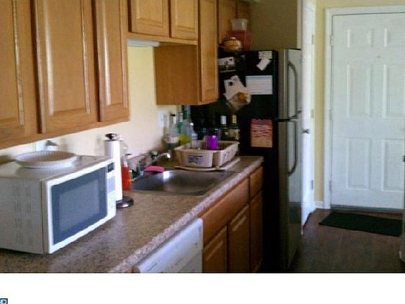 4th image of 157 Kenwood Dr