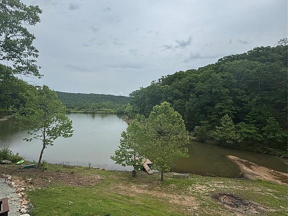 3rd image of 6810 Sagamore Ct