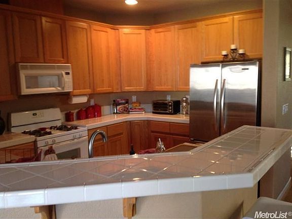 4th image of 116 Lone Oak Ct