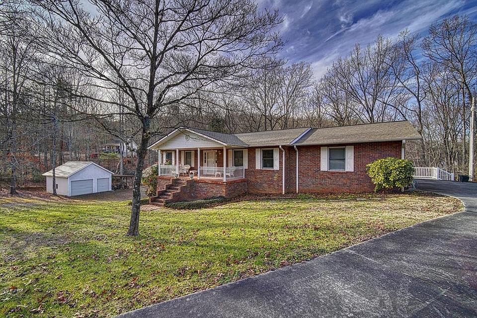 1st image of 200 Sowers Rd