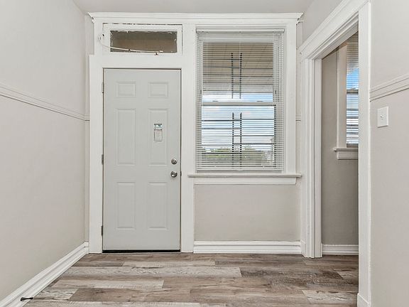 4th image of 6820 S Cornell Ave #3