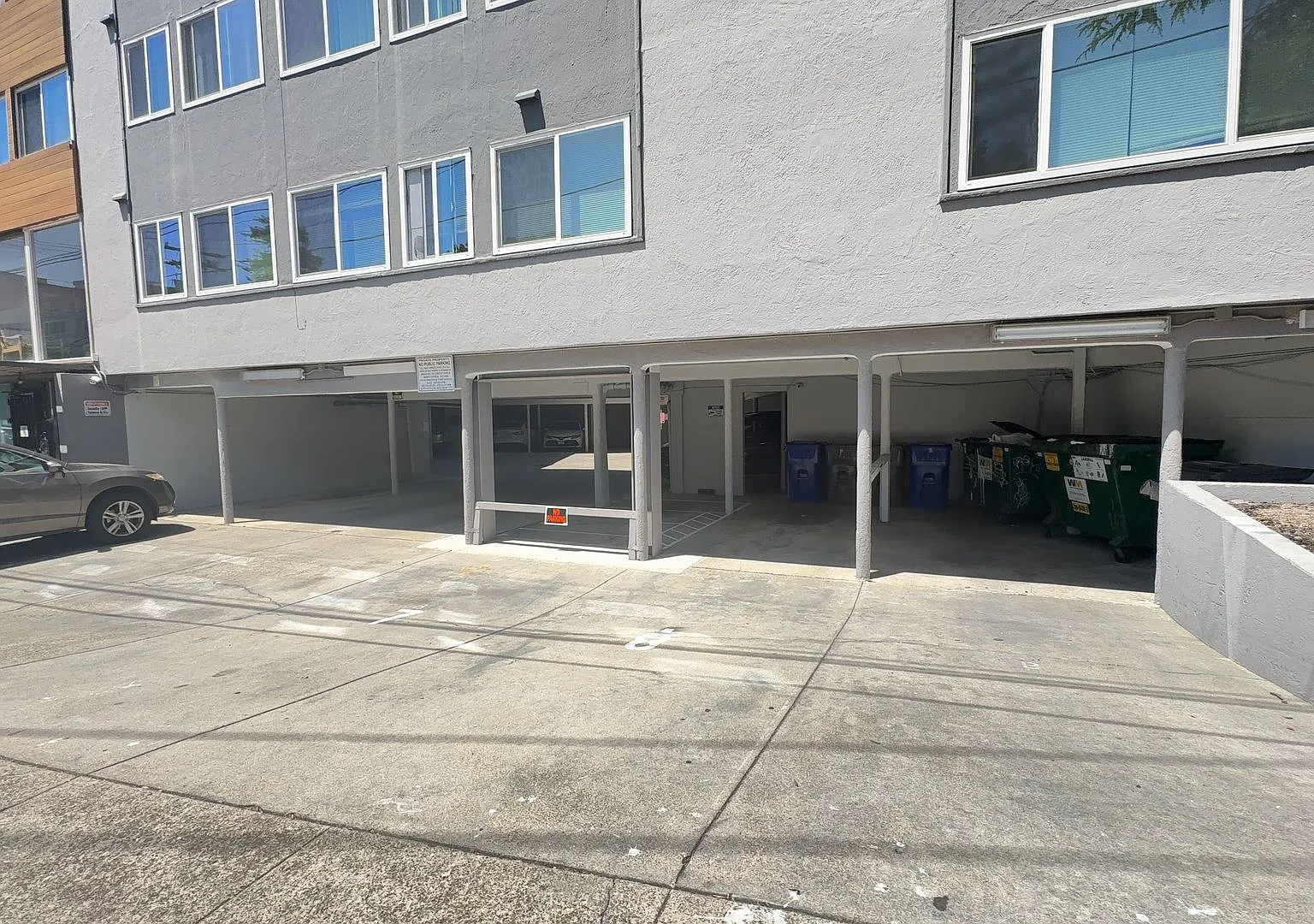 406 Van Buren Ave — Photo 3