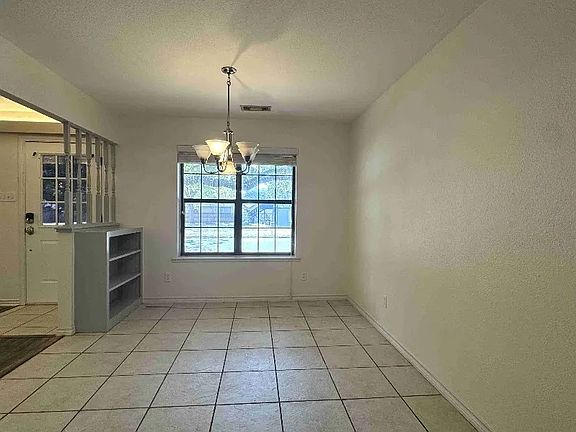 5th image of 302 N Judson Ave #B
