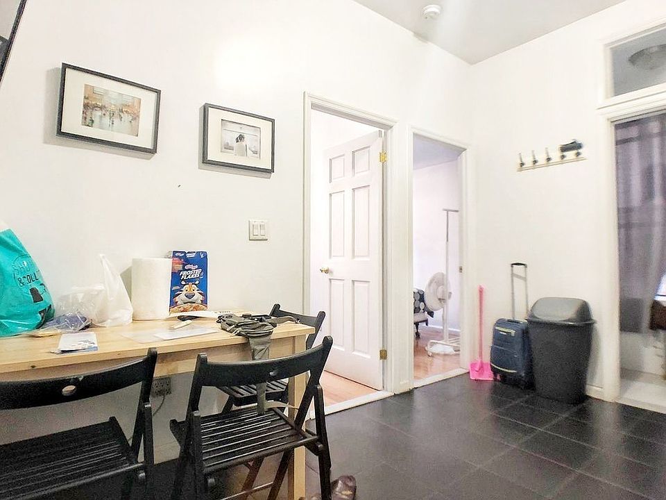 1st image of 52 Henry St Frnt 1