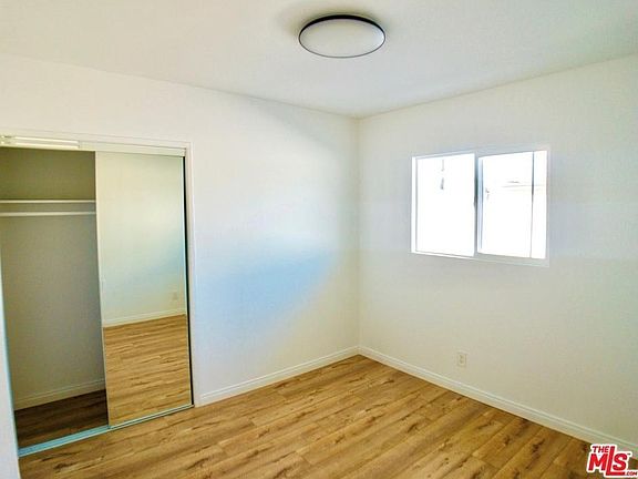 3rd image of 5614 S Western Ave APT 4