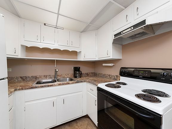 4th image of 2800 Maple Ave APT 22A