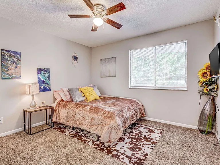2393 Continental Ave #B13 — Photo 15