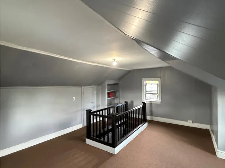 18640 Murdock Ave #2 — Photo 9