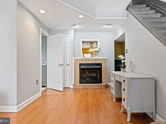 5th image of 1836 E Moyamensing Ave