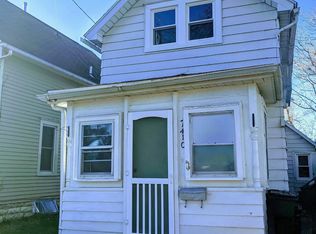 1417 Hamilton St SE, Cedar Rapids, IA 52404