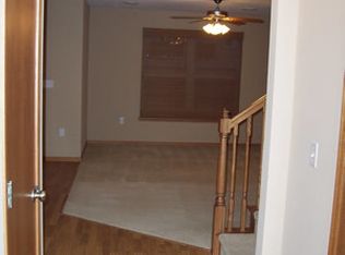 514 Highland Ridge Dr, Manhattan, KS 66503