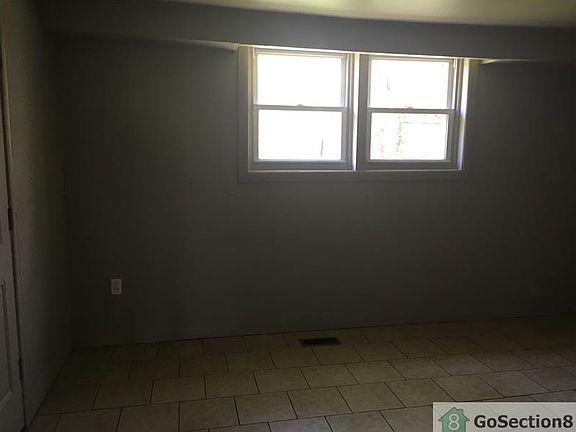 4th image of 6066 N Beechwood St