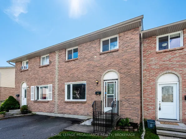 46 Rosemund Cres, Kingston, ON K7M 6Z4