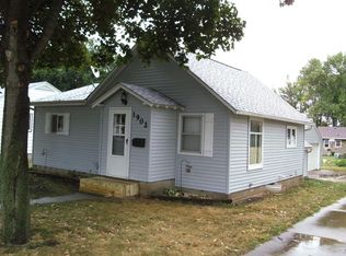 1902 N 6th St, Estherville, IA 51334