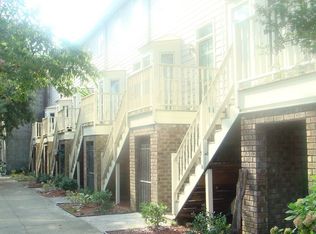 409 E Gaston St, Savannah, GA 31401